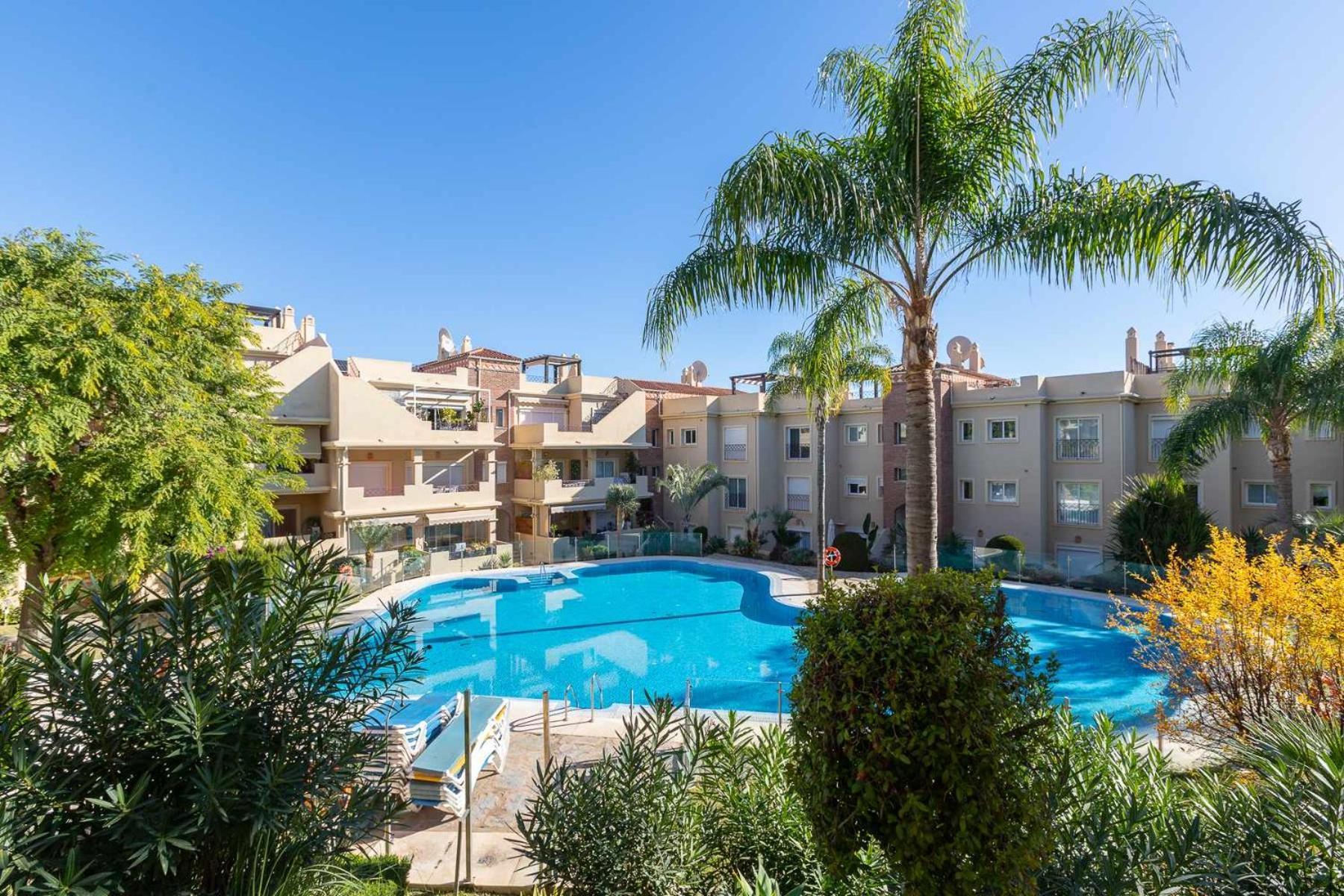 Toscana Hills Con Piscina En Esteponamarbella Eksteriør bilde